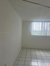 1251 NE 108th St, Unit 504 in Miami, FL - Building Photo - Building Photo