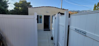 2167 Casa Grande St, Unit ALL UTILITIES INCLUDED in Pasadena, CA - Building Photo
