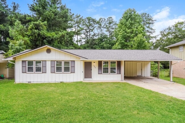 property at 2830 Foxlair Trail