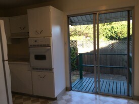 5428 Van Fleet Avenue, Unit 5428 in Richmond, CA - Building Photo