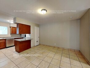 6116 W Monterey Way in Phoenix, AZ - Building Photo - Building Photo