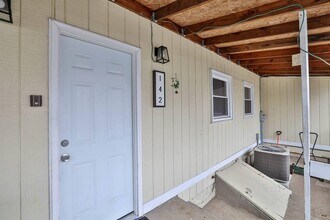 142 4th Ave in Dayton, KY - Building Photo - Building Photo