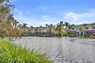 228 SW 6th Ct in Pompano Beach, FL - Building Photo - Building Photo