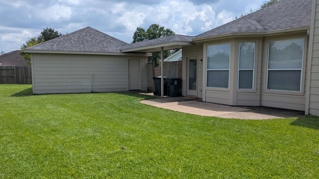 property at 1822 American Elm Ct