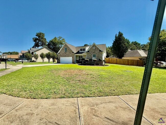 227 Hearthwood Dr in Kathleen, GA - Building Photo - Building Photo