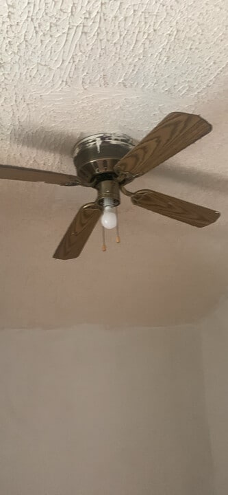53 Park Pl, Unit One room in Irvington, NJ - Building Photo