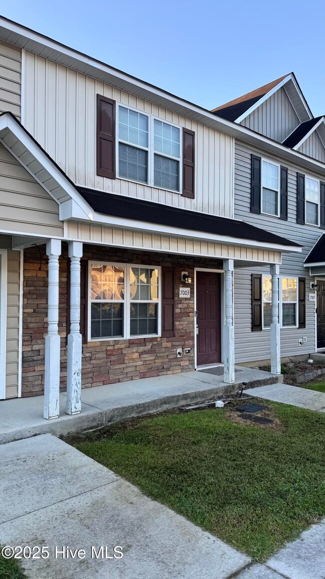7003 Banister Loop in Jacksonville, NC - Building Photo - Building Photo