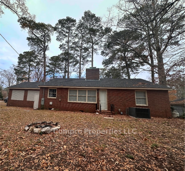 1602 Beaumont Dr in Greenville, NC - Building Photo - Building Photo