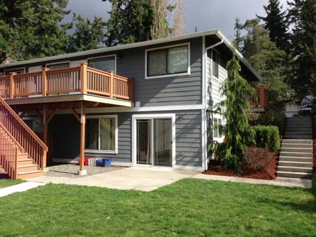 property at 1321 Toledo St