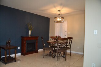 109 Ramon Cardenas Dr in Del Rio, TX - Building Photo - Building Photo