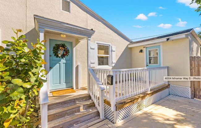 4004 Miramar Way S in St. Petersburg, FL - Building Photo - Building Photo