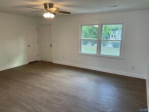127 Liza Ln in Madison, AL - Building Photo - Building Photo