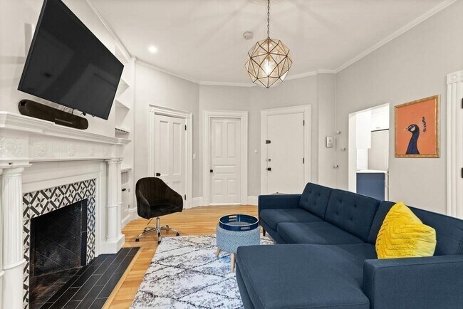 473 Beacon St in Boston, MA - Building Photo - Building Photo