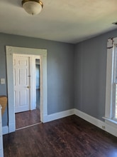 306 1/2 Dakota Ave in Columbus, OH - Building Photo - Building Photo