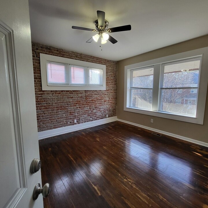 3847 Russell Blvd in St. Louis, MO - Building Photo