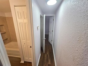 939 Green Mt Ln in Belleville, IL - Building Photo - Building Photo