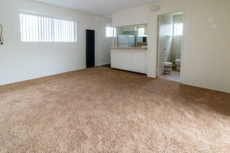 4641 55th St in San Diego, CA - Building Photo - Building Photo