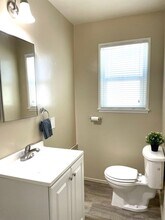 4453 W 159th St in Lawndale, CA - Building Photo - Building Photo