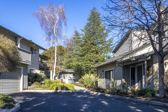 217 Ada Ave in Mountain View, CA - Building Photo - Building Photo