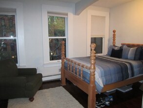 296 Pavonia Ave, Unit 2 in Jersey City, NJ - Building Photo - Building Photo