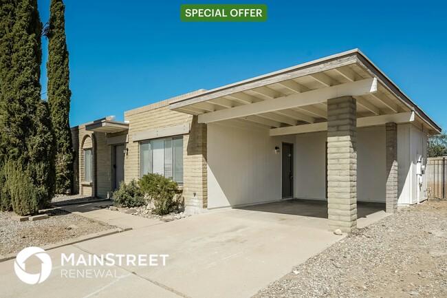 property at 3627 S Santee Ave
