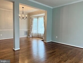 25558 Dabner Dr in Chantilly, VA - Building Photo - Building Photo