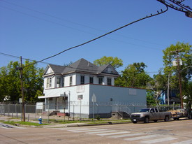 Hardy Rooming House Apartments