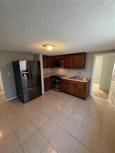 2514 E Jefferson St, Unit 2 in Orlando, FL - Foto de edificio - Building Photo