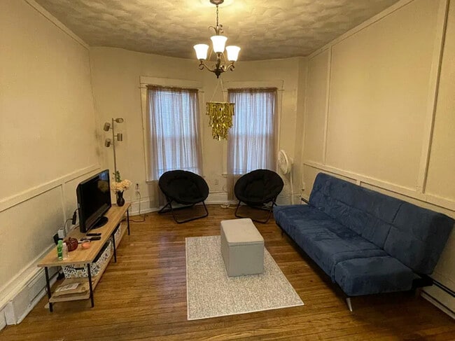 826 Huntington Ave