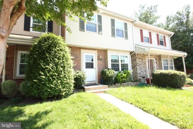 19539 Fetlock Dr