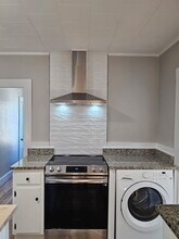 23 Ingalls Ter, Unit 3 in Swampscott, MA - Building Photo - Building Photo