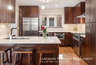 1720 N Orchard St in Chicago, IL - Building Photo - Building Photo
