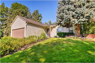 1385 Northbrook Dr in Ann Arbor, MI - Foto de edificio - Building Photo