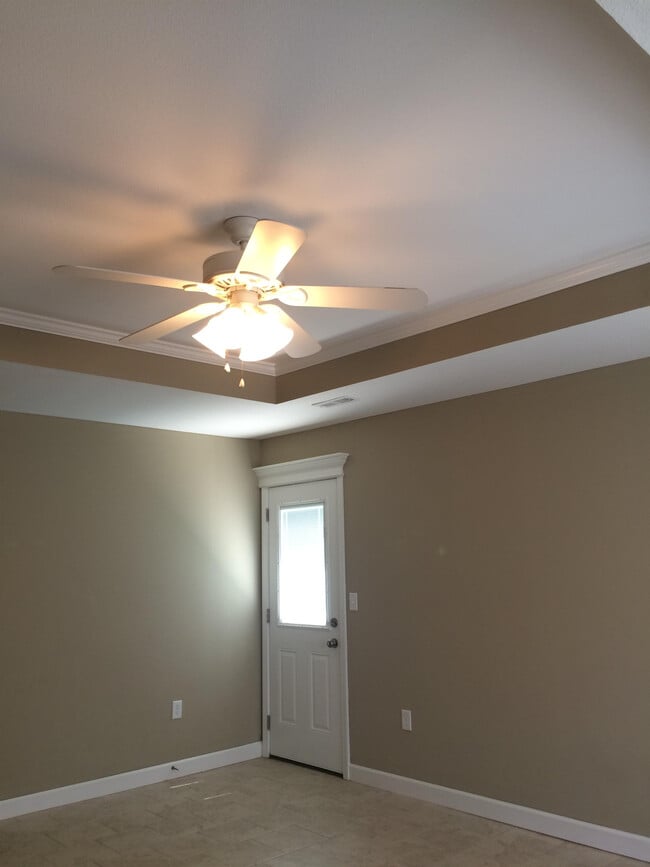 901 W Gay St in Warrensburg, MO - Building Photo - Building Photo