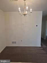 11 Wiltshire E St in Carlisle, PA - Building Photo - Building Photo
