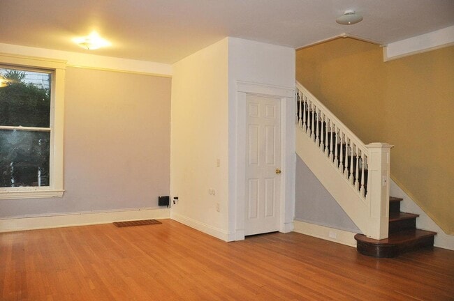 741 18th Ave E in Seattle, WA - Building Photo - Building Photo