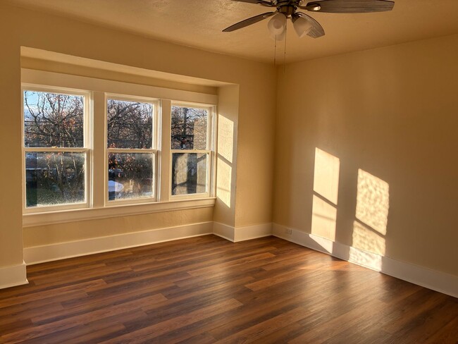 property at 1704 SE Main St