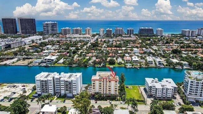 property at 9341 E Bay Harbor Dr