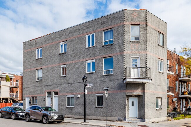 5678 Briand Rue in Montréal, QC - Building Photo - Primary Photo