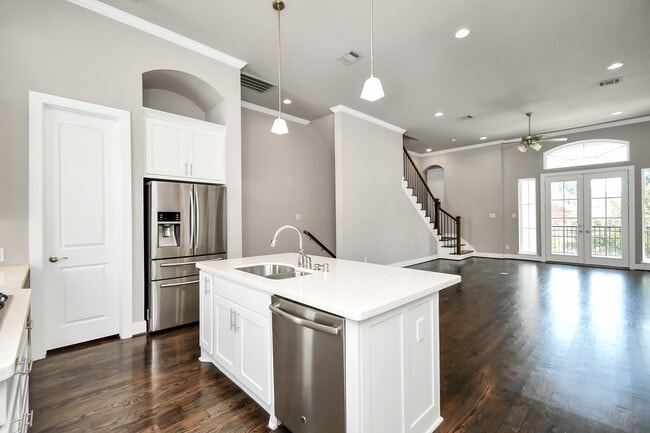 property at 2709 Kennedy St