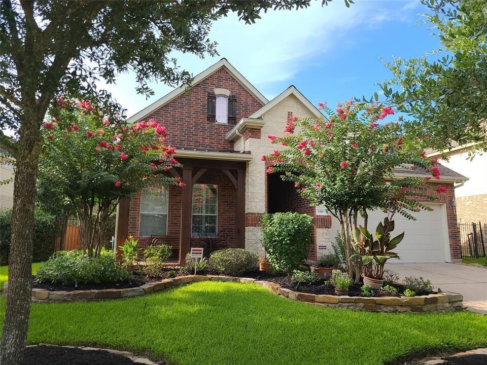 106 W Arbor Camp Cir in Spring, TX - Building Photo