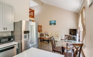 214 Walnut Ln in Slingerlands, NY - Building Photo - Building Photo