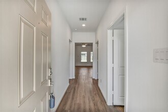 11951 Pondwood Dr in Cypress, TX - Building Photo - Building Photo