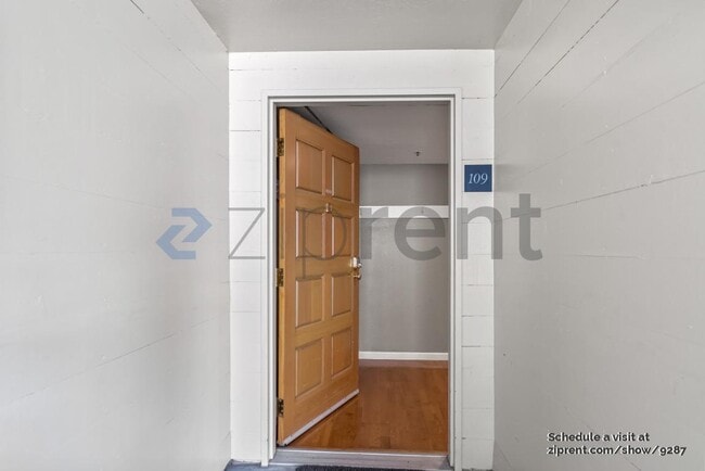 1301 Quarry Ct in Richmond, CA - Foto de edificio - Building Photo