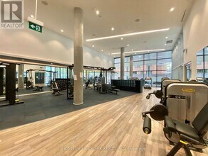 161 Roehampton Ave in Toronto, ON - Building Photo - Building Photo