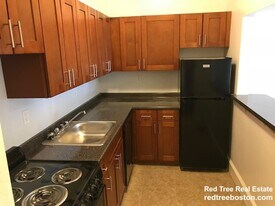 33 Lancaster Terrace, Unit 209 in Brookline, MA - Building Photo