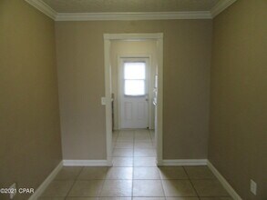 1104 W 19th Ct in Lynn Haven, FL - Building Photo - Building Photo