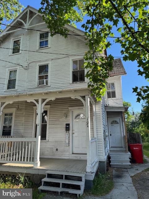 property at 107 Oak St