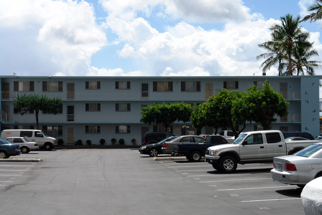 94-011 Waipahu St in Waipahu, HI - Building Photo - Building Photo