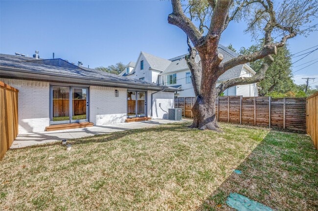 property at 3513 Northwest Pkwy